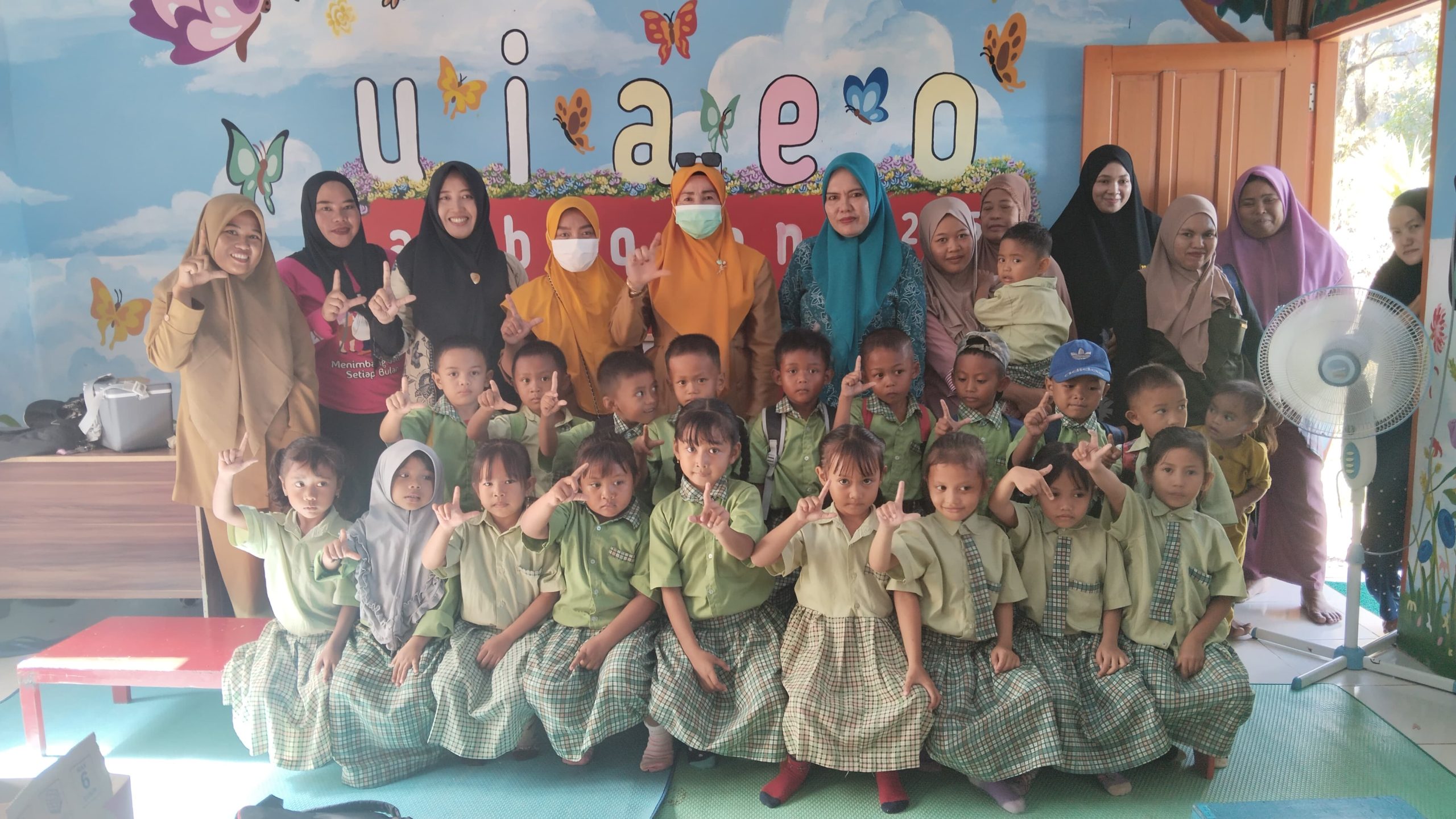 Pelaksanaan PIN Polio di Paud KB. Al-Fathinah Mangemba